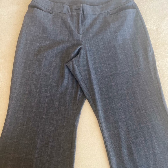 Lane Bryant Plaid Wide Leg Petite Trouser Pants - Size 18 - Picture 11 of 14